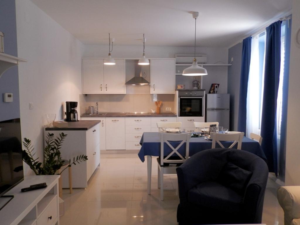 Apartment Kiki Candy Malinska