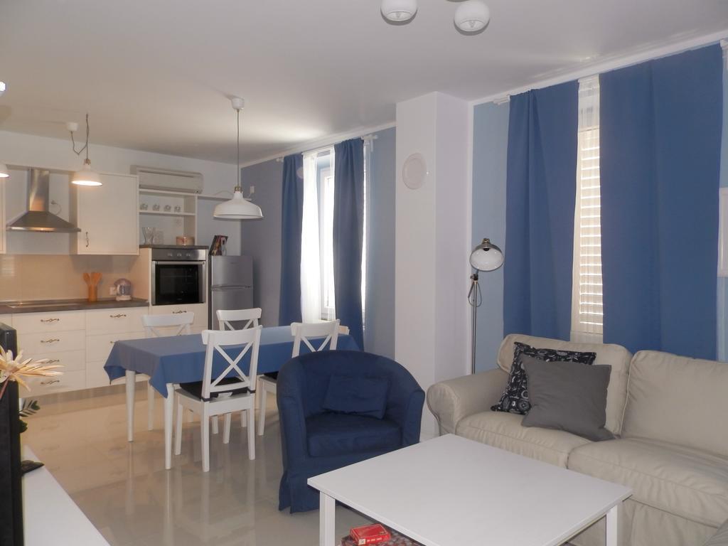 Kiki Candy Apartment